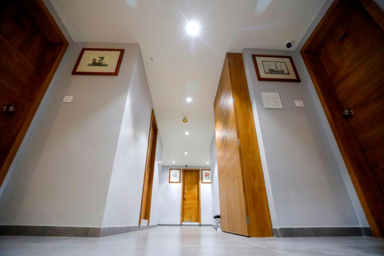 Hotel Om Somnāth Buitenkant foto