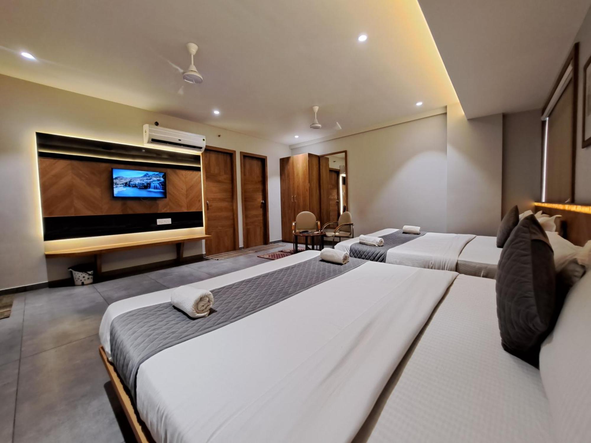 Hotel Om Somnāth Kamer foto